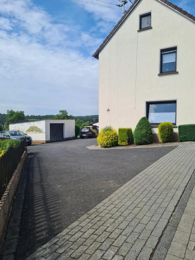 Pension Larifari Drees Exterior photo